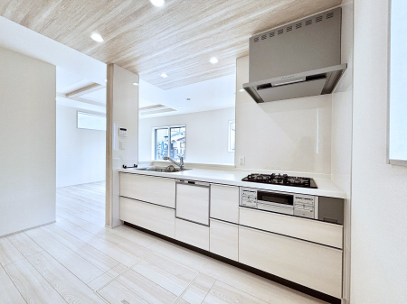 �L�b�`�� �L�X�Ƃ����g������̗ǂ��L�b�`���œ��X�̂��������y�����Ȃ肻��