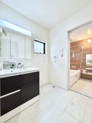 ���̑� �L�X�Ƃ�Ƃ�̂��郉���h���[�X�y�[�X�B  