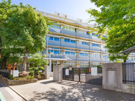 ���ӊ� ���w�Z 240m �r��旧�掵���c���w�Z