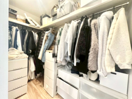 ���̑� �E�H�[�N�C���N���[�[�b�g�t���Ő�����Ԃ��L�����p�ł��܂��B