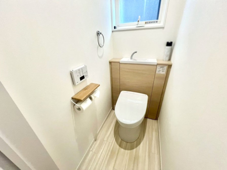 �g�C�� ���邭�������̂���g�C���ł��B 