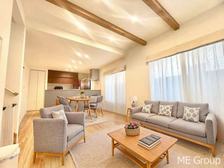 ���r���O ���Ƒ��̓��₩�Șb�����ŕ�܂�閾�邢���r���O  ���Ƌ��CG�ł�