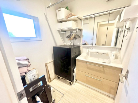 ���ʑ�E���ʏ� ���邢���ʏ��͖����̐g�x�x���y�����ł����Ⴂ�����ł��B