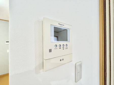 ���̑����� ���q�҂��m�F�ł���s�u���j�^�[�t�C���^�[�z��