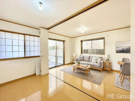 ���r���O �������������͋C�̂k�c�j�͉Ƒ��݂�Ȃ̉��K��ԁ��Ƌ��CG�ł�