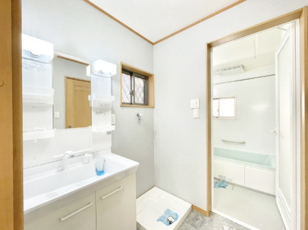 ���ʑ�E���ʏ� �傫�����₷���O�ʋ��Ő�����������ʑ�́A�g�����Ȃ݃`�F�b�N�┧�̂������ɂ������߂ł��B