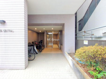 �G���g�����X -