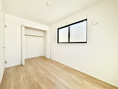 �q������ �q�������ɂ��������߂Ȏ��[�X�y�[�X�����Ղ�̋���