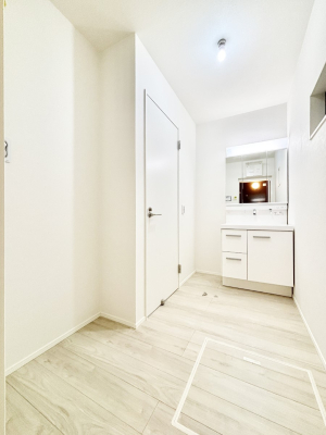 ���̑� ������������ʉ��ώ��Œ��̐g�x�x�����K