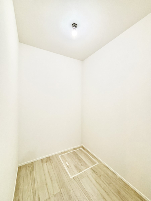 ���̑� �E�H�[�N�C���N���[�[�b�g�̊��p�Ő�����ԃX�b�L��