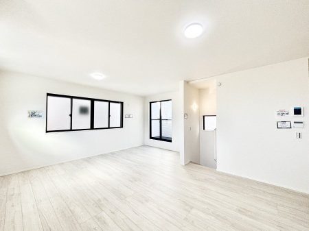 ���̑����� �Ƒ������R�ƏW�܂�e���̃X�y�[�X�ɂȂ肻��