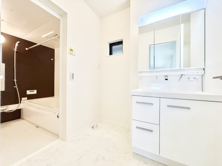 ���̑� ������������ʉ��ώ��Œ��̐g�x�x�����K