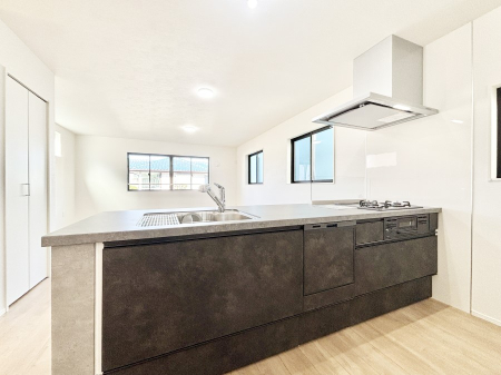 �L�b�`�� �L�X�Ƃ����g������̗ǂ��L�b�`���œ��X�̂��������y�����Ȃ肻��