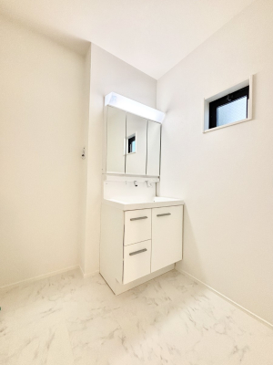 ���̑� �L�X�Ƃ�Ƃ�̂��郉���h���[�X�y�[�X