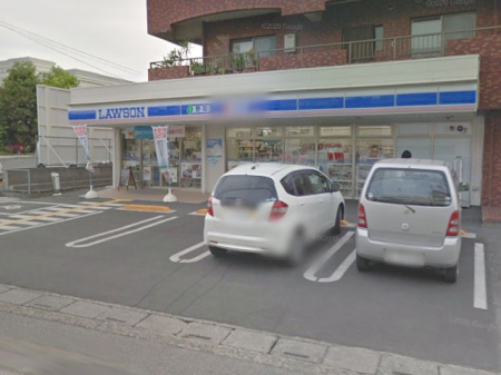 ���ӊ� �R���r�j 700m ���[�\���������ܖk�ܒ��񒚖ړX