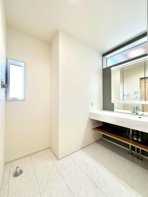 ���ʑ�E���ʏ� ���邢���ʏ��͖����̐g�x�x���y�����ł����Ⴂ�����ł��B