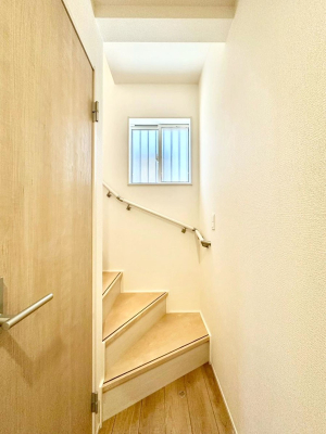 ���̑� �K�i�͎肷��t���Ȃ̂ŏ����Ȃ��q���܂₲����̕������S�ł�