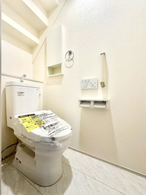 �g�C�� �g�C����1�K��2�K���ꂼ��ɔz�u����Ă��ĂƂĂ��֗��ł��B 