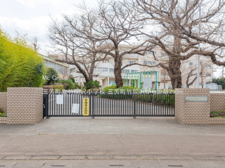 ���ӊ� ���w�Z 250m �O�F�����|�ԑ򏬊w�Z