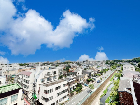 ���̑� �o���R�j�[����͊J���I�Ȓ��]���y���߂܂��I