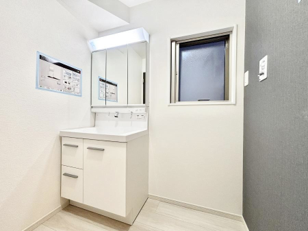 ���̑� �L�X�Ƃ�Ƃ�̂��郉���h���[�X�y�[�X�@