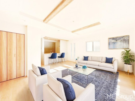 ���r���O �J��������L�X���r���O�ŉƑ��c��񂪉߂����܂��I���Ƌ��CG�ł�