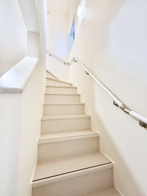 ���̑� �K�i�͎肷��t���Ȃ̂ŏ����Ȃ��q���܂₲����̕������S�ł�