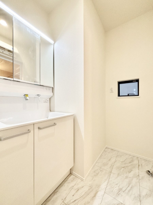 ���̑� �L�X�Ƃ�Ƃ�̂��郉���h���[�X�y�[�X