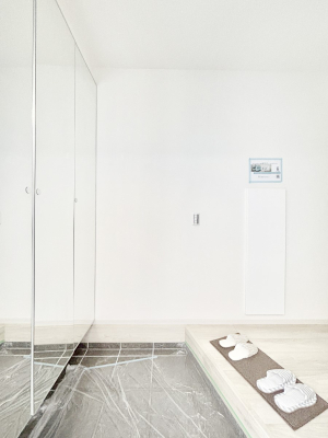 ���� �~���[�t���V���[�Y�{�b�N�X�͂��o�����O�̐g�����Ȃ݃`�F�b�N�ɕ֗�