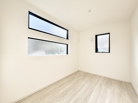 �q������ �Q�ʍ̌��Ŗ��邳�����ʂ��ǍD�I