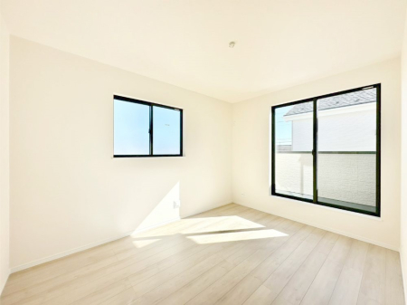 �q������ �Q�ʍ̌��Ŗ��邳�����ʂ��ǍD�I