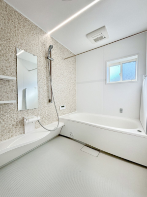 ���� ����̔�����₷��؂ȃo�X�^�C���B�������Ƃ����C���y����Ŕ����Ƃ肽���ł��ˁI  