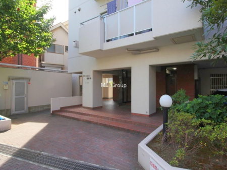 �G���g�����X -