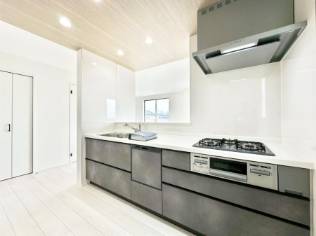 �L�b�`�� �L�X�Ƃ����g������̗ǂ��L�b�`���œ��X�̂��������y�����Ȃ肻��