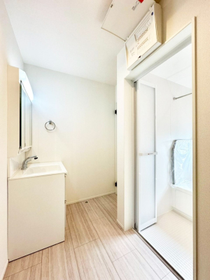 ���̑� �L�X�Ƃ�Ƃ�̂��郉���h���[�X�y�[�X