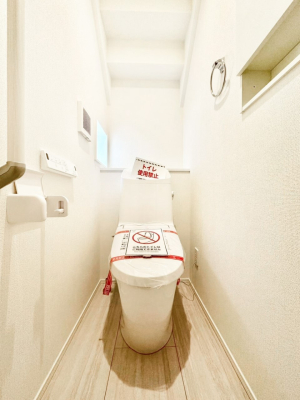 �g�C�� �������̂��锒����Ƃ���������������