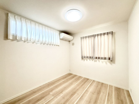 �q������ �Q�ʍ̌��Ŗ��邳�����ʂ��ǍD�I