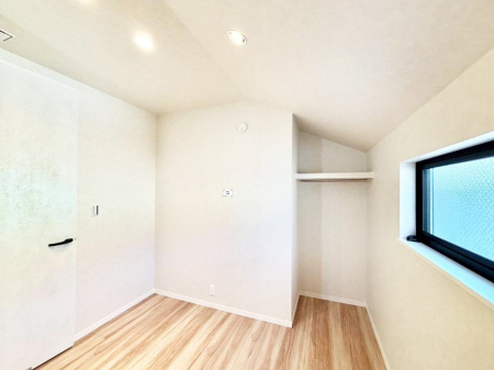 �q������ ���q�l���o�����ꂵ�₷���I�[�v���N���[�[�b�g�����I