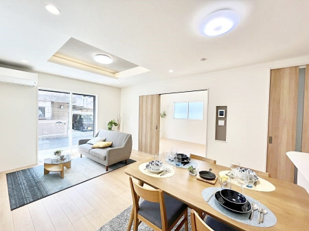 rO ̂rOłƂeB[^CI Cɓ̃O[΍XɐSn悳AbvI