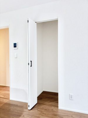 ���[ ���r���O���[�B�U�炩�肪���ȃ��r���O���X�b�L���ƕۂĂ܂��ˁB 