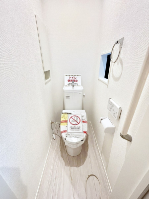 �g�C�� �E�H�V�����b�g�t���g�C����1�K��2�K���ꂼ��ɔz�u����Ă��ĂƂĂ��֗��ł��B 