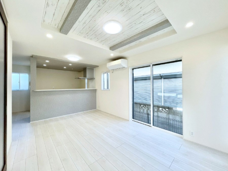 ���r���O �傫�ȑ����炽���Ղ�̗z���ƕ����������郊�r���O