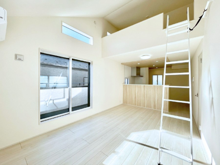 ���r���O �傫�ȑ����炽���Ղ�̗z���ƕ����������郊�r���O