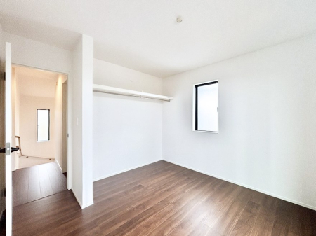 �q������ ���q�l���o�����ꂵ�₷���I�[�v���N���[�[�b�g�̂���6.12���̗m���B