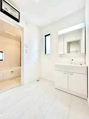 ���ʑ�E���ʏ� ���q���񂪂������A��􂢂����ł��Ă��ꂻ���Ȑ��ʏ��I