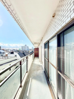 �o���R�j�[ �������o���R�j�[�I��������̐��󕨂������܂��B