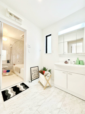 ���̑� �L�X�Ƃ�Ƃ�̂��郉���h���[�X�y�[�X