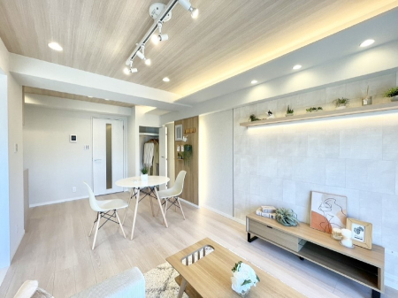 ���r���O ���K���Ƃ�Ƃ���f�U�C���������r���O 