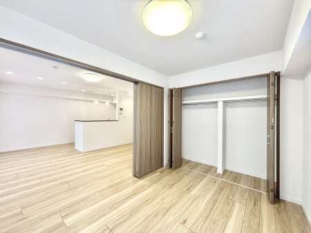 �q������ ���[���[�����Ă���̂ŋ��Z�X�y�[�X���L�X�g���܂�  