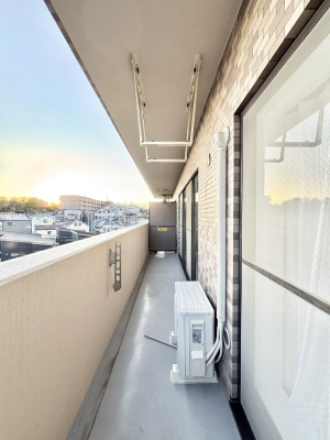 �o���R�j�[ �J���I�Ȓ��]���y���߂�o���R�j�[�I